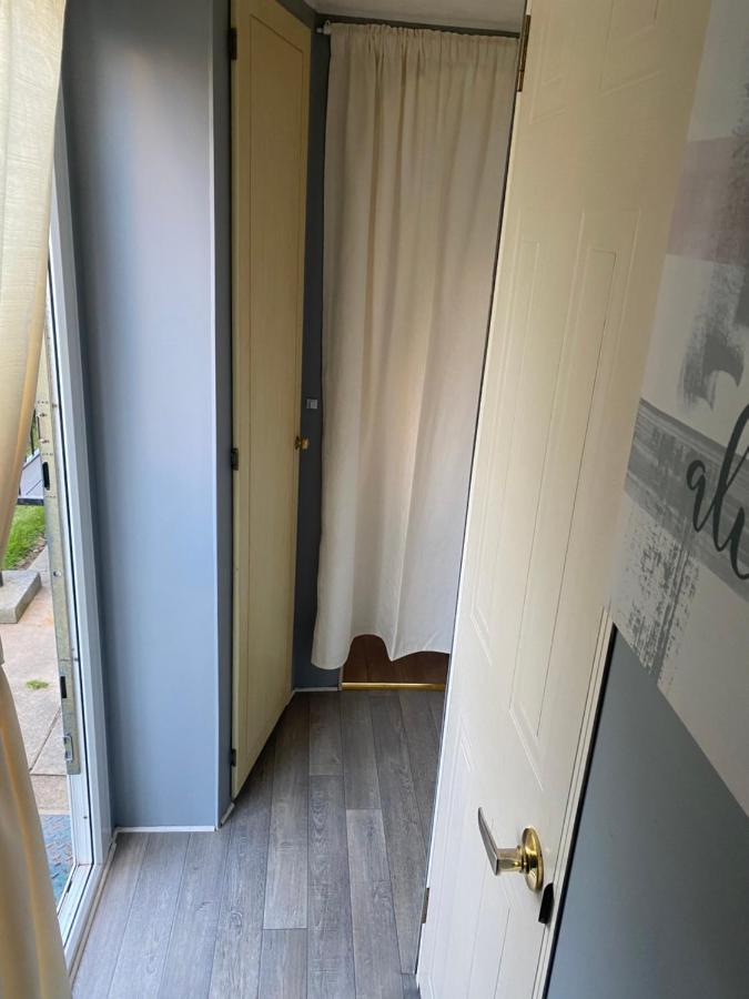 L&G Family Holidays 8 Berth Sealands Familys Only And The Lead Person Must Be Over 30 (Adults Only) Ingoldmells Exterior photo
